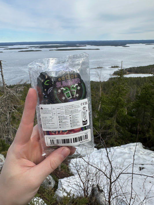 200kpl Humoristisia Tarroja koristeluun