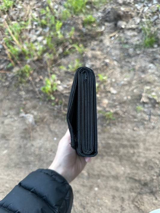 Aurinkopaneeli laturi